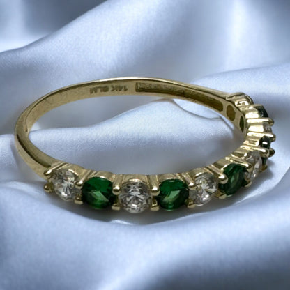 Anillo de churumbela con piedra verde